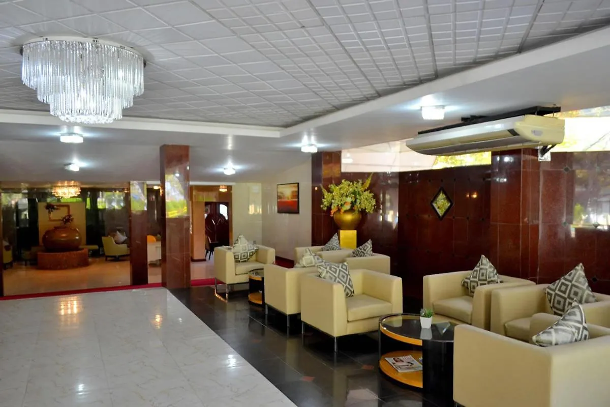 Good Wood Airport Hotel Katunayake